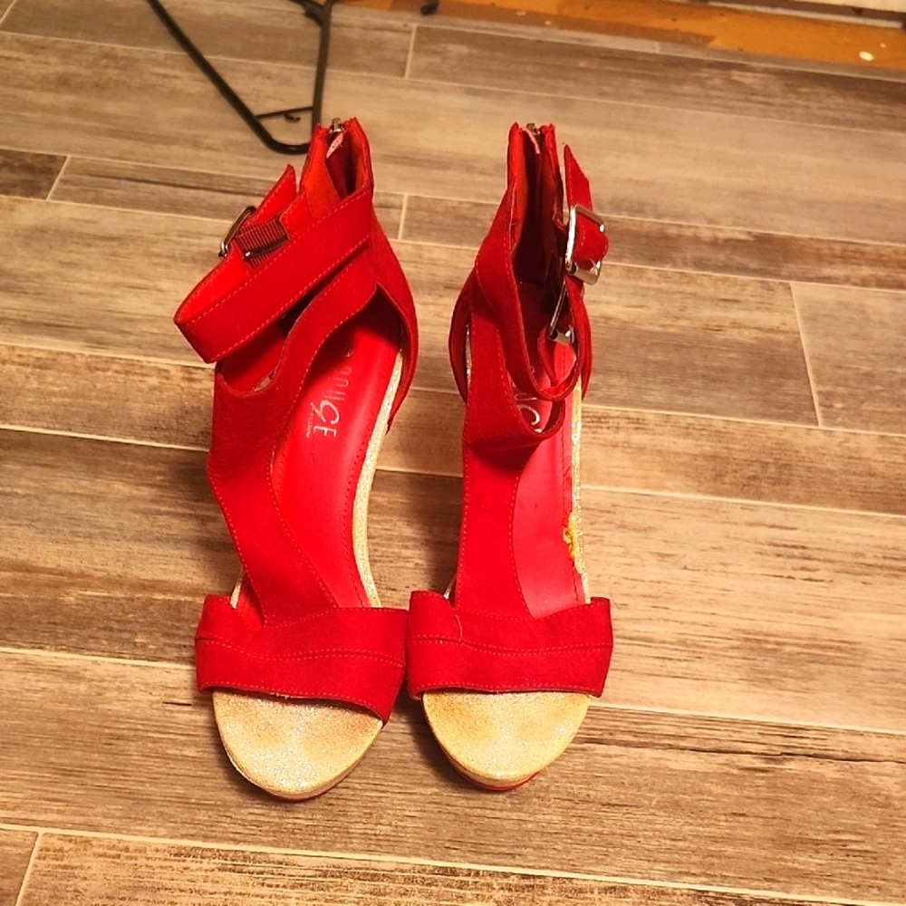 Rouge! Vibrant Red Heels with Gold Accents